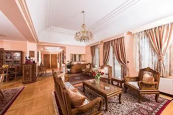 Hotel Zeus 4*