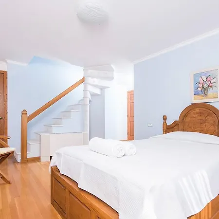 Hotel Zeus