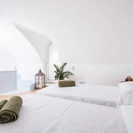 Hotel Zeus Akrotiri (Santorini)